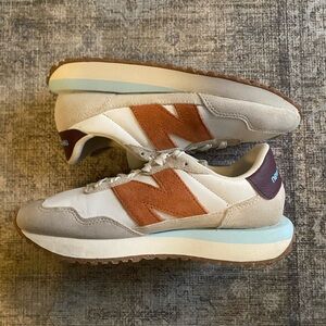 Spring color way new balances